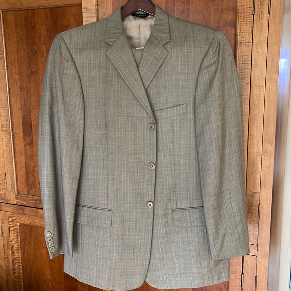 Claiborne Men’s 2pc Suit